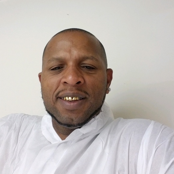 Meet your Posher, Clarence - Picture 1 of 1